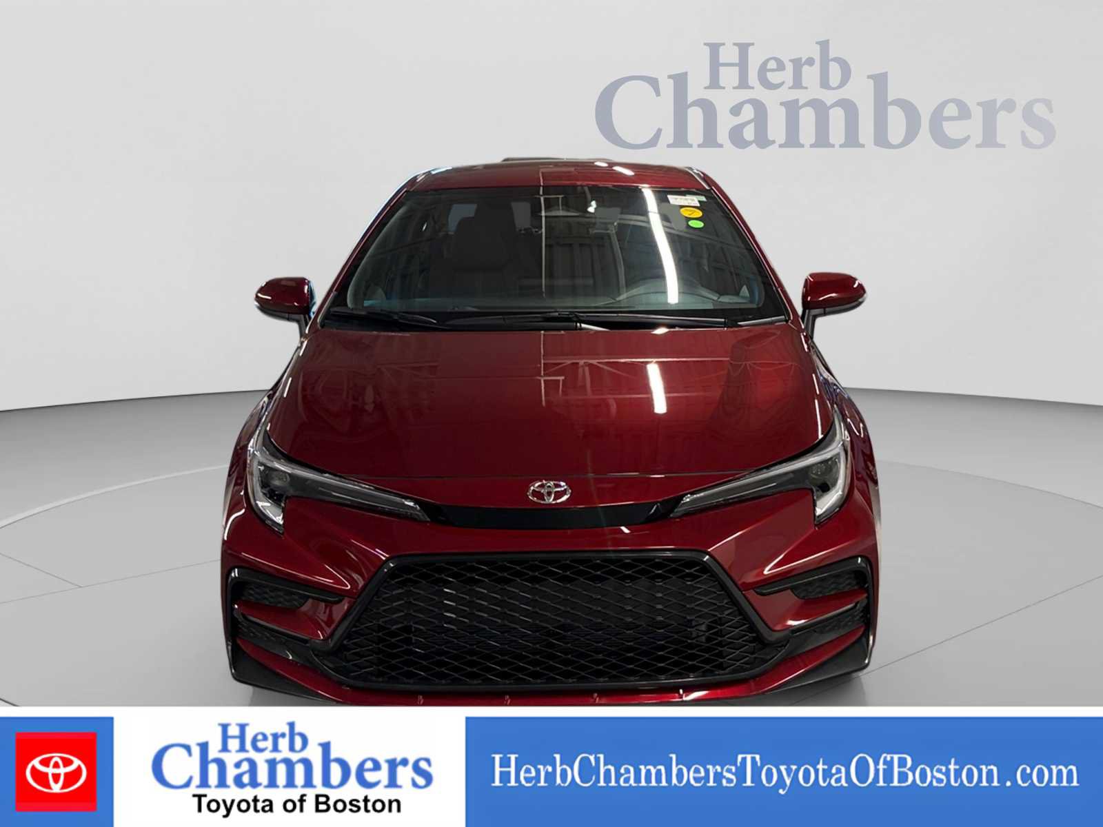Used 2026 Toyota Corolla SE FWD image 2