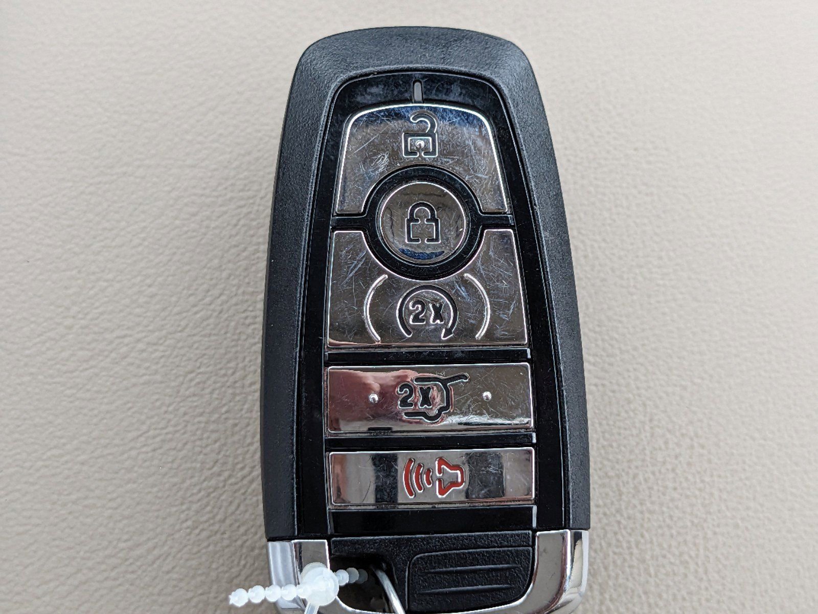 Certified 2023 Lincoln Nautilus Reserve w/ Equipment Group 202A image 30