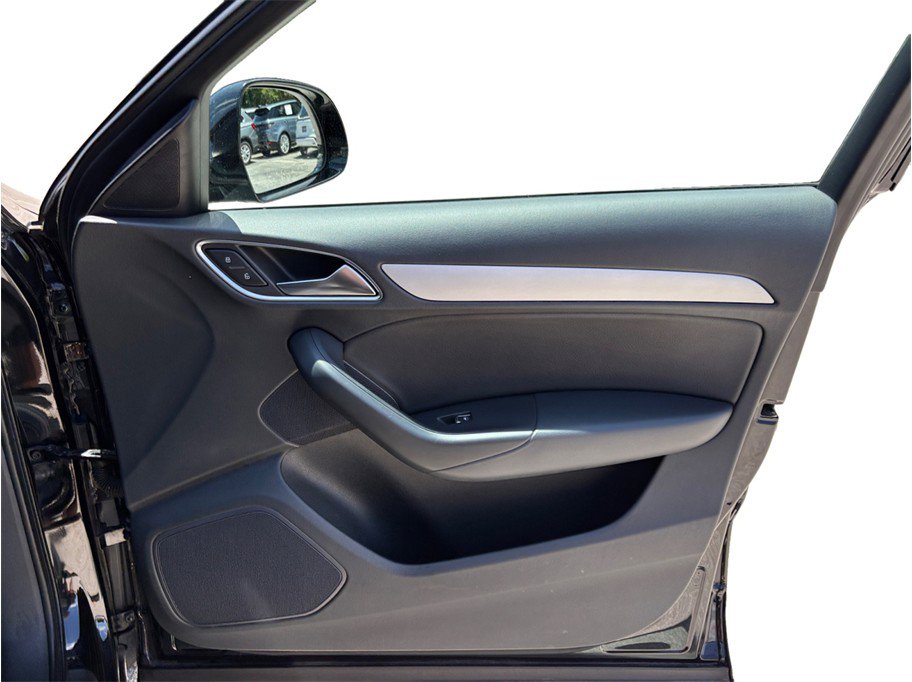 Used 2017 Audi Q3 2.0T Premium w/ Convenience Package AWD/4WD image 41