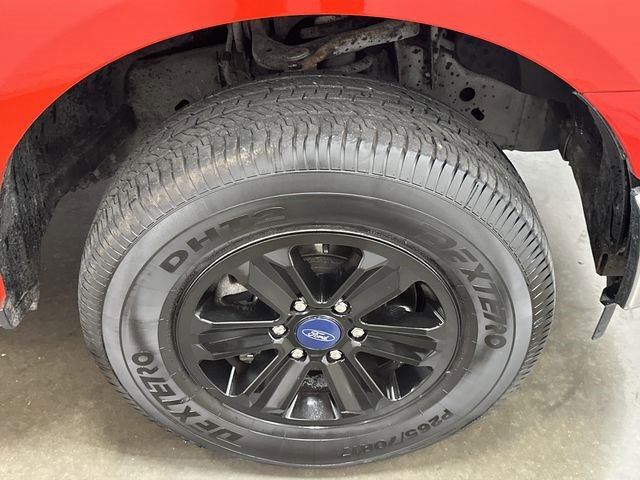 Used 2017 Ford F150 XLT image 5