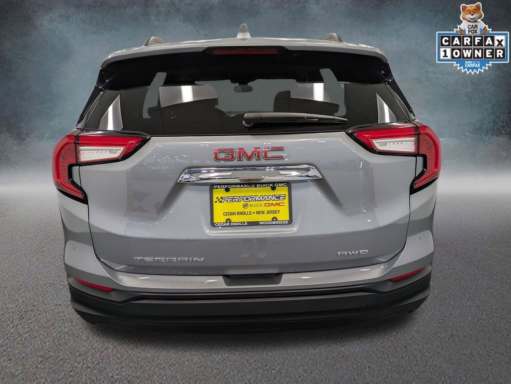 Used 2024 GMC Terrain SLE w/ Driver Convenience Package AWD/4WD image 5