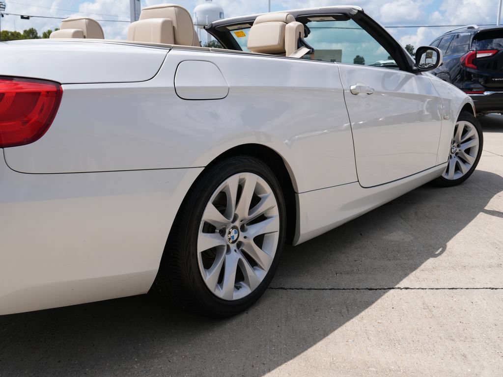 Used 2013 BMW 328i Convertible RWD image 11