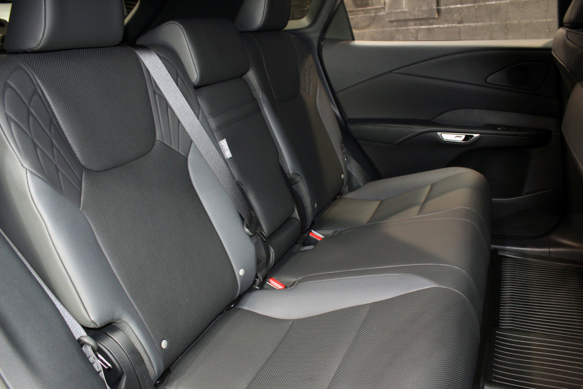 Used 2025 Lexus RX 350 F Sport w/ Convenience Package image 43