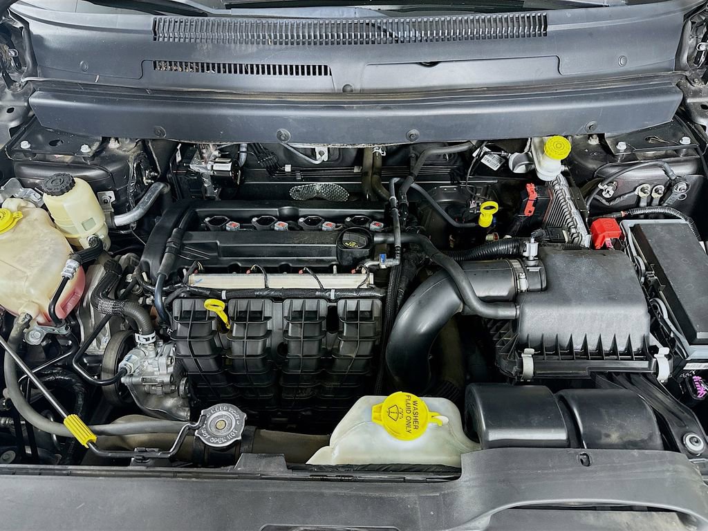 Used 2018 Dodge Journey SE image 31