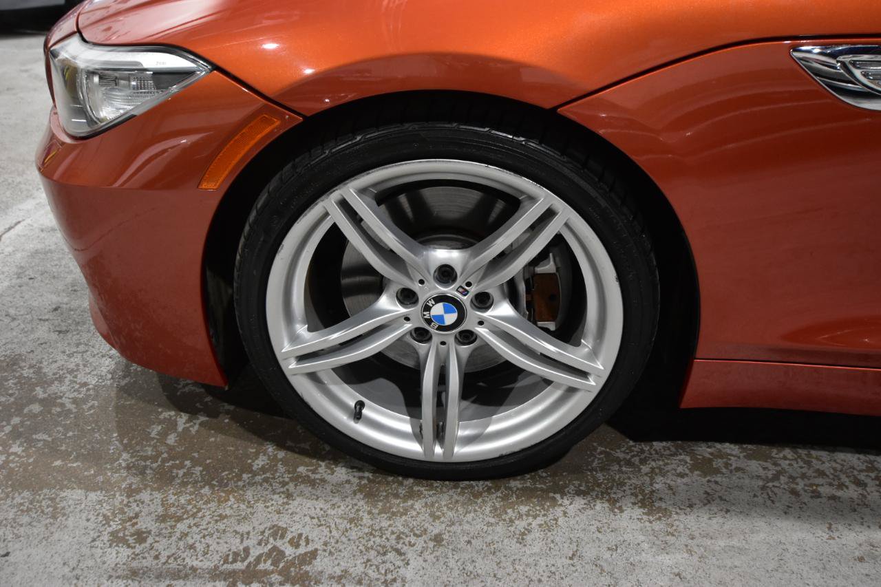 Used 2015 BMW Z4 sDrive35is RWD image 51