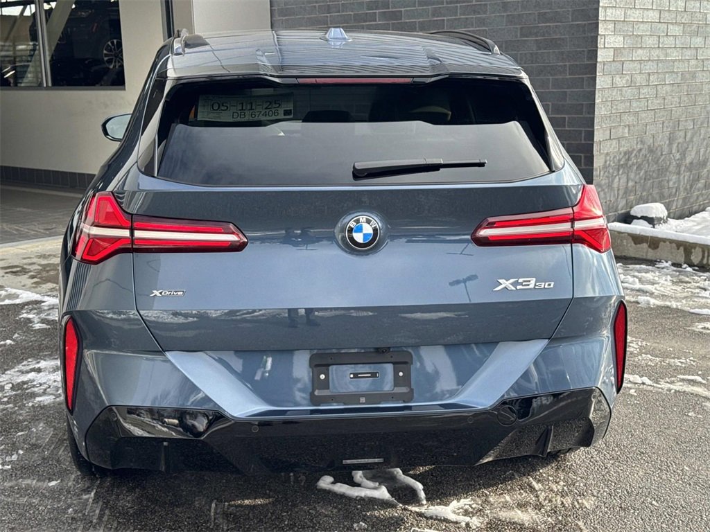 Used 2025 BMW X3 xDrive30i w/ M Sport Package image 5