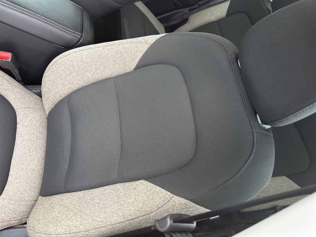 Used 2025 Ford Bronco Sport Big Bend w/ Convenience Package image 3