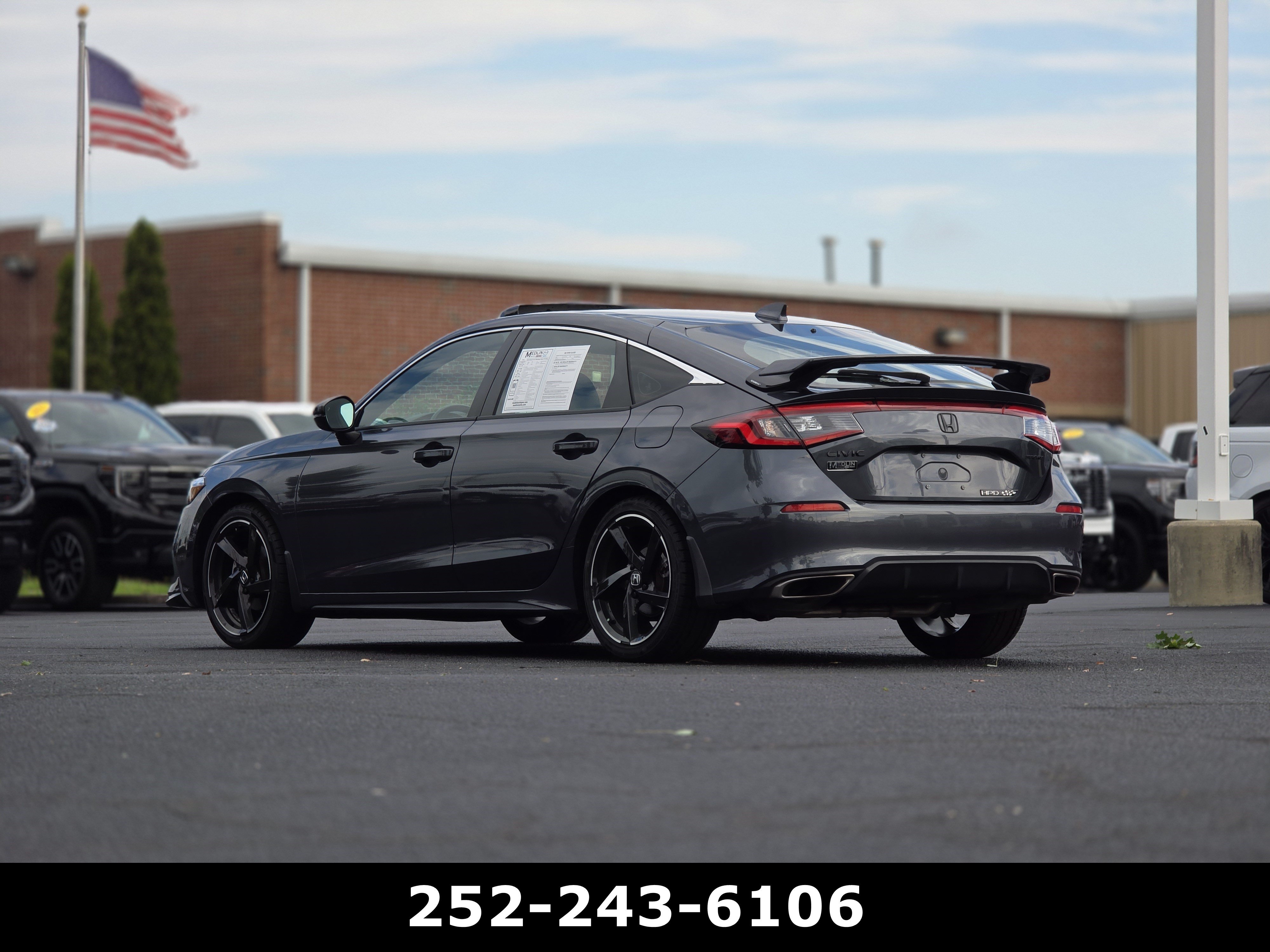 Used 2024 Honda Civic Sport Touring image 5