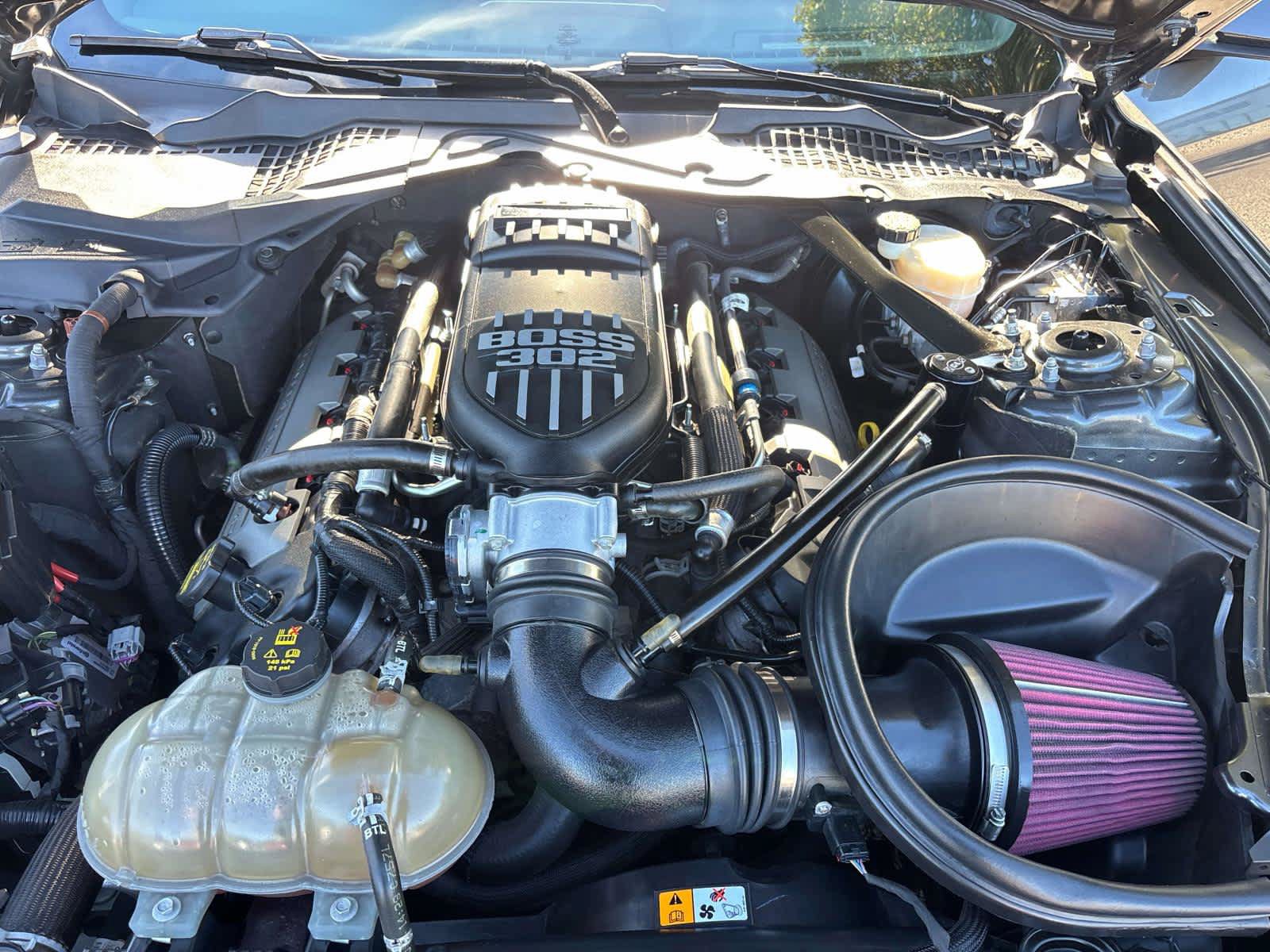 Used 2015 Ford Mustang GT Premium w/ Equipment Group 401A RWD image 11