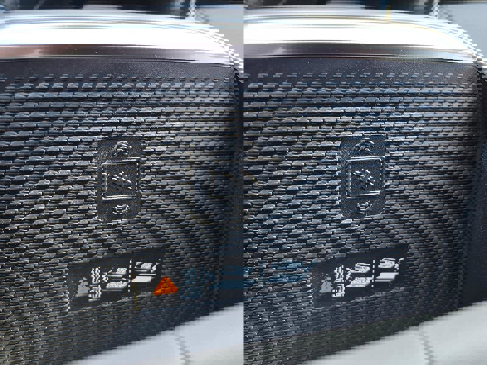 New 2026 GMC Terrain Elevation w/ Elevation Premium Package image 26