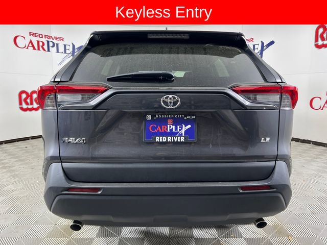 Used 2024 Toyota RAV4 LE image 8