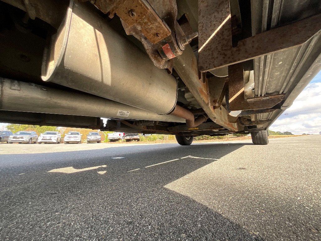 Used 2005 GMC Sierra 2500 SLT w/ Heavy-Duty Power Package image 48