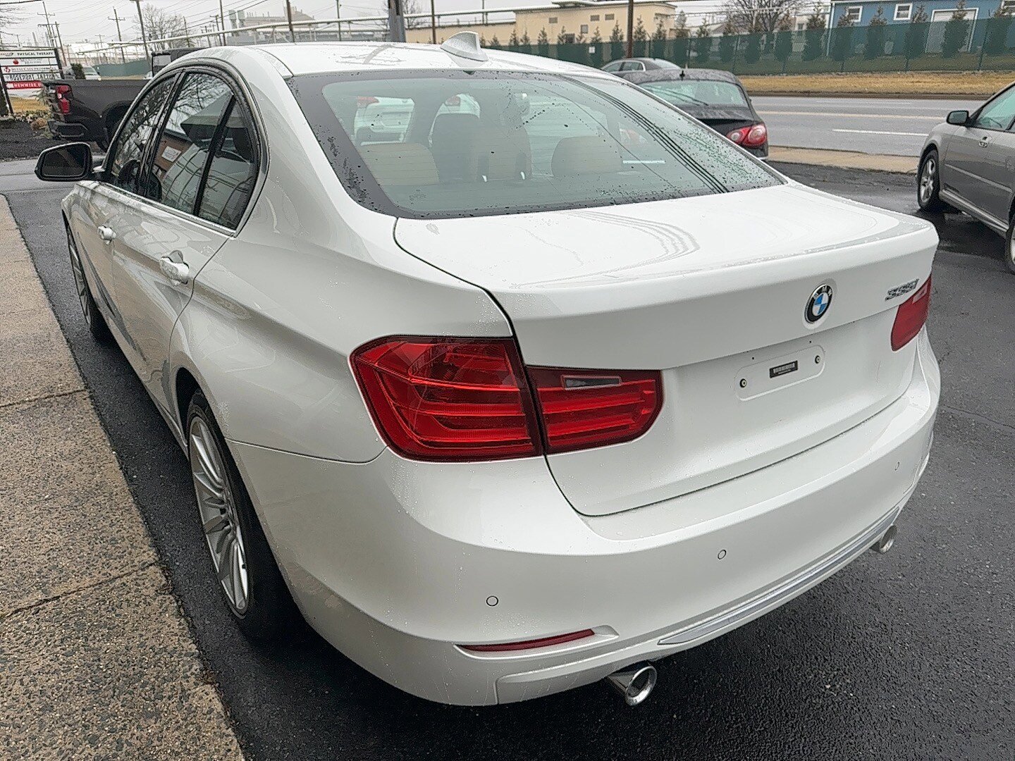 Used 2014 BMW 335i Sedan image 4