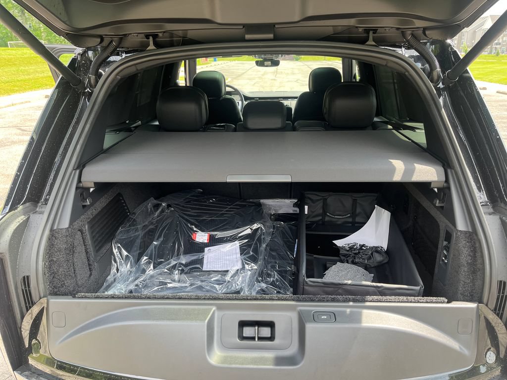 New 2026 Land Rover Range Rover SE AWD/4WD image 17