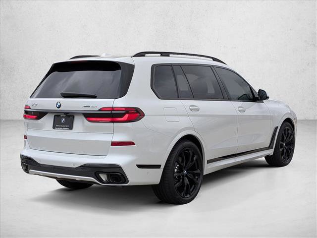 New 2026 BMW X7 xDrive40i image 2