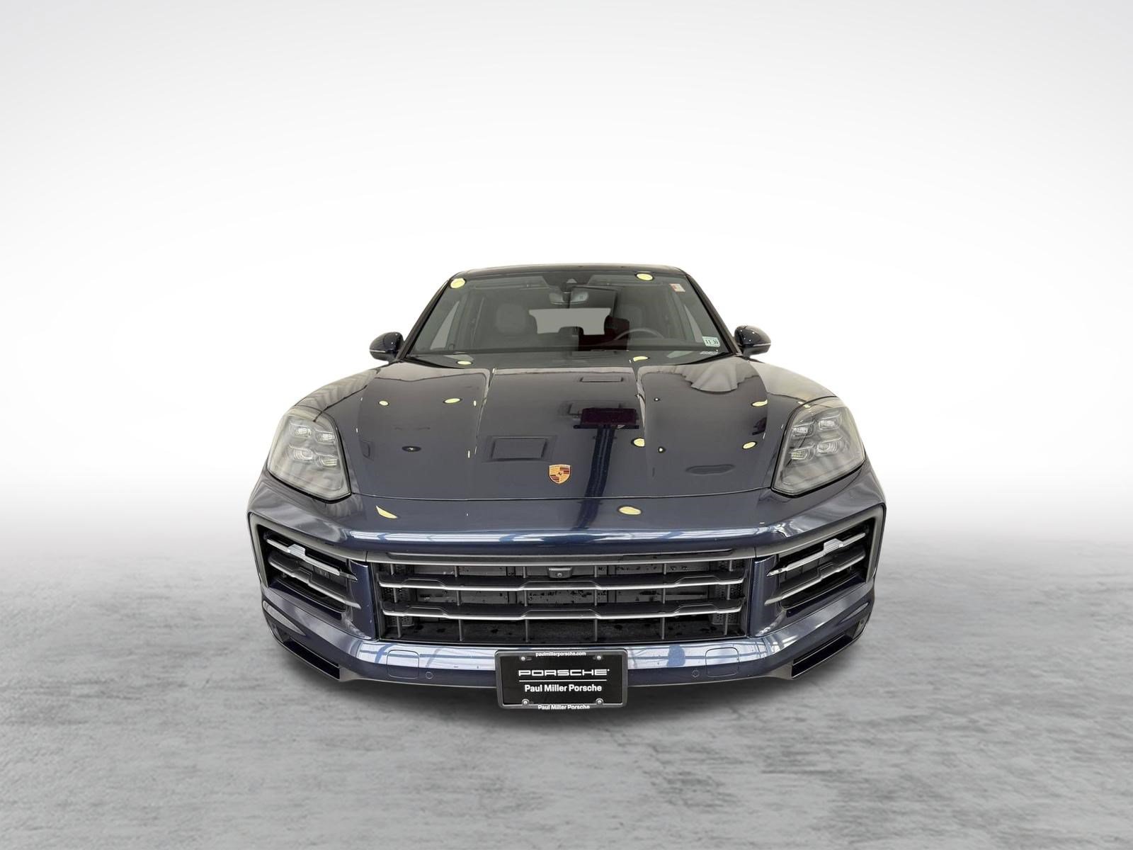 Used 2025 Porsche Cayenne S AWD/4WD image 6