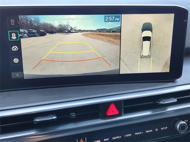 Certified 2025 Kia Sorento SX Prestige image 18