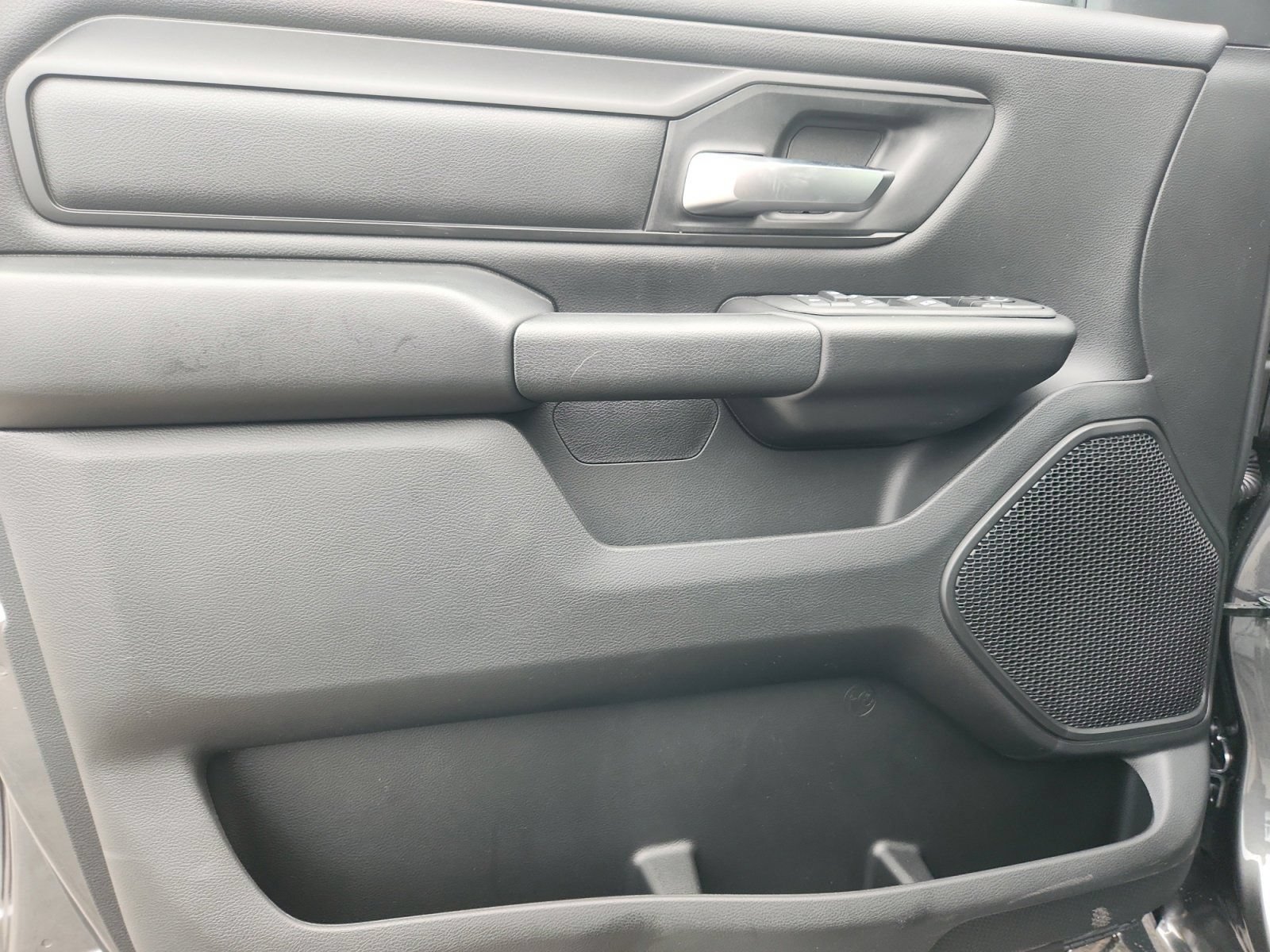 New 2026 RAM 1500 Express AWD/4WD image 19
