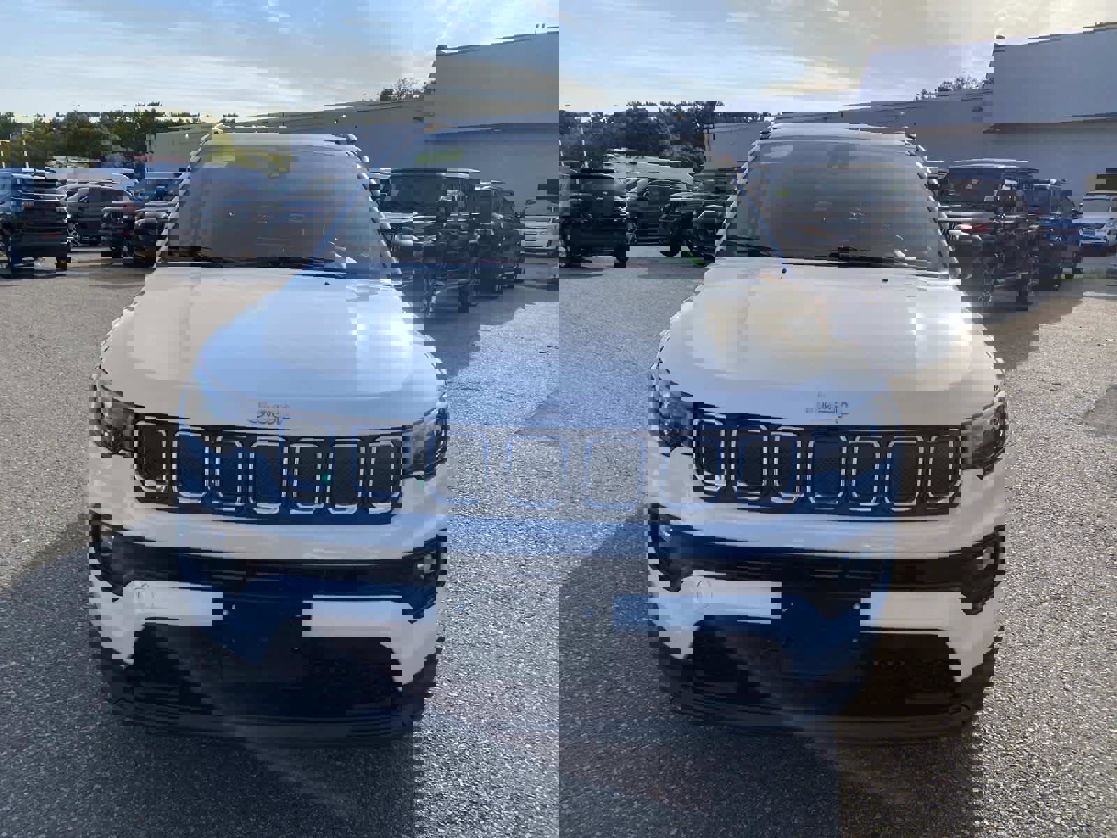 Certified 2022 Jeep Compass Latitude image 9