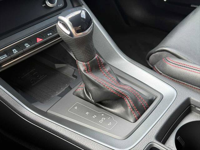 Certified 2025 Audi Q3 2.0T Premium Plus w/ Premium Plus Package image 34