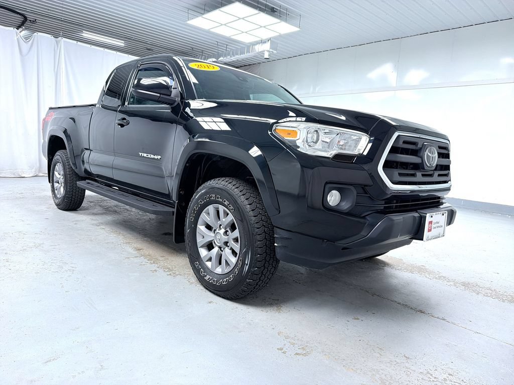 Certified 2019 Toyota Tacoma SR5 AWD/4WD video 1