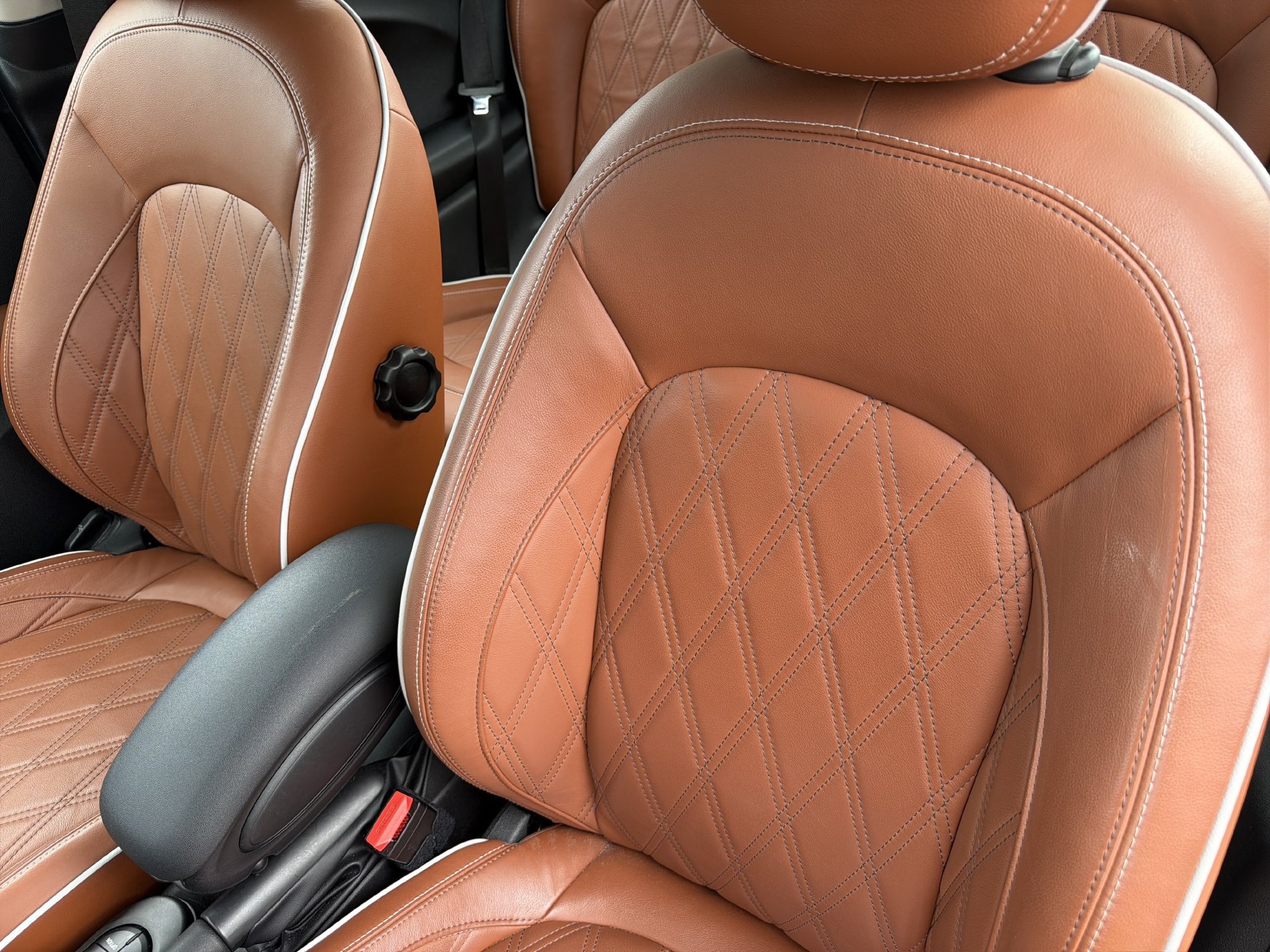 Used 2020 MINI Cooper S w/ Signature Upholstery Package FWD image 16