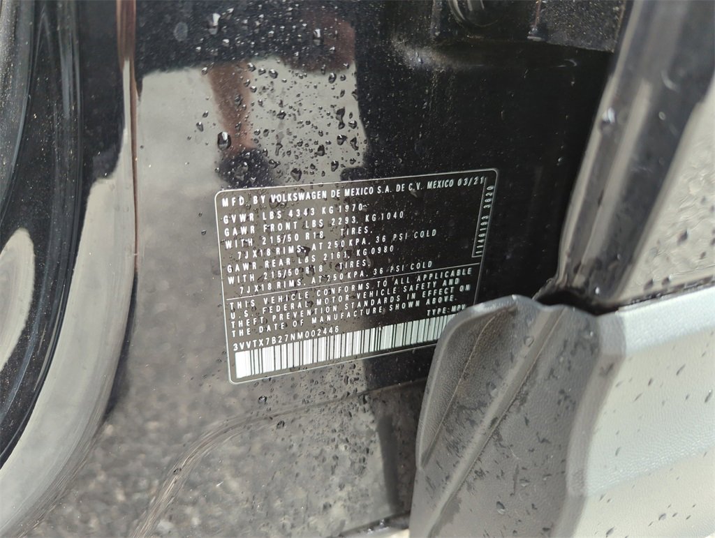 Used 2022 Volkswagen Taos SE w/ Panoramic Sunroof Package image 45