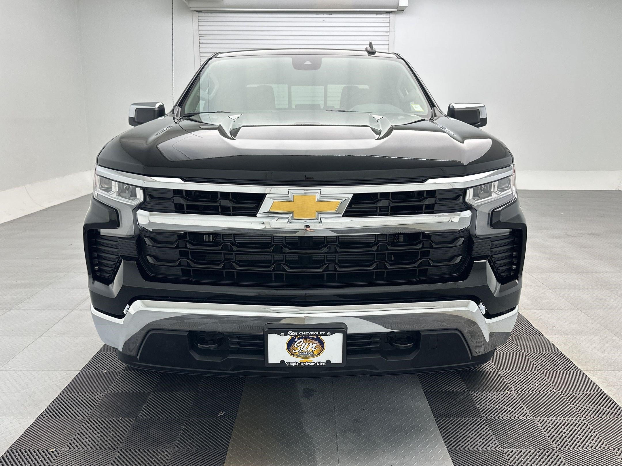New 2026 Chevrolet Silverado 1500 LT w/ Leather Package AWD/4WD image 6
