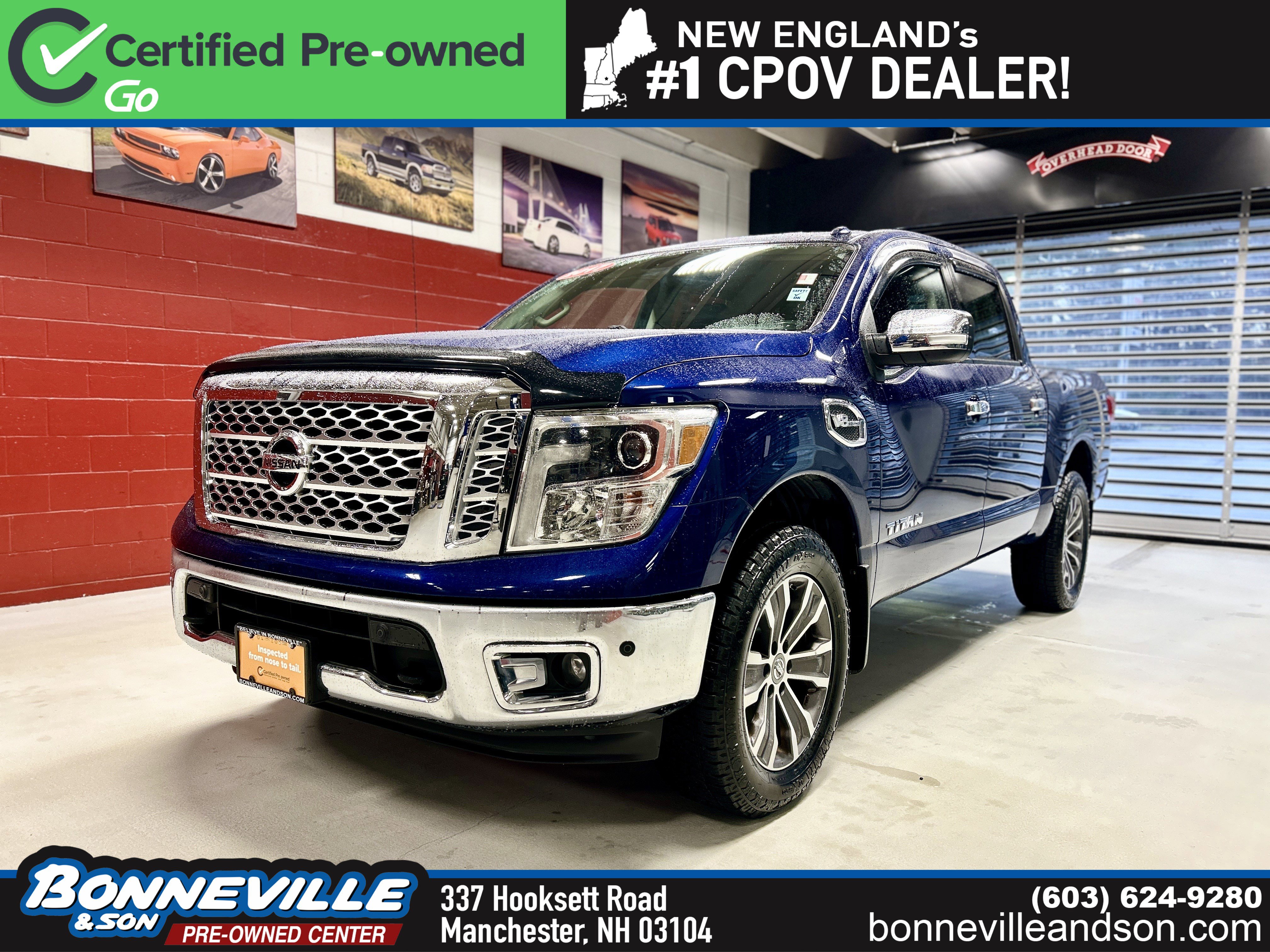 Used 2017 Nissan Titan SL image 1