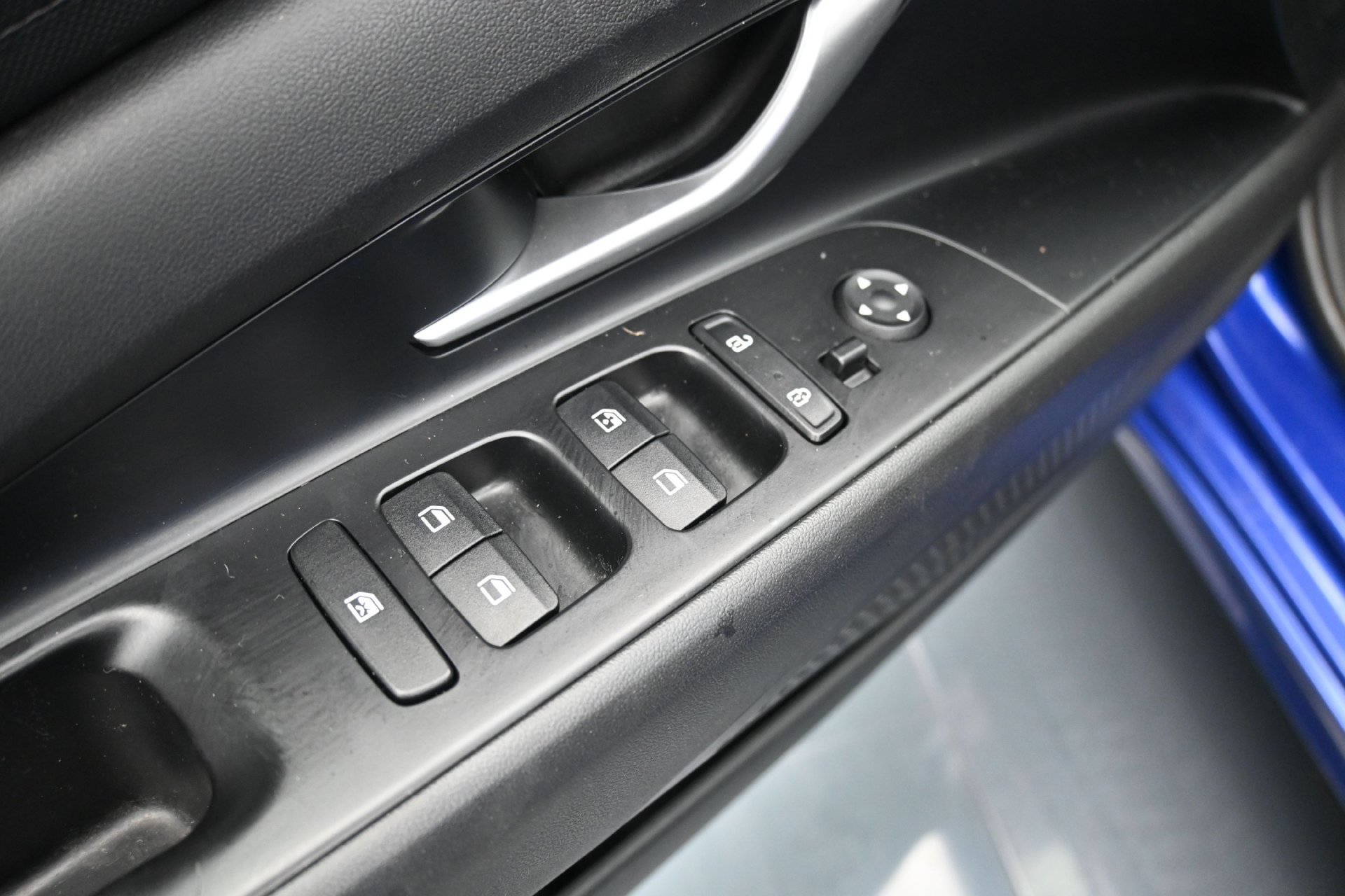 Used 2021 Hyundai Elantra SEL FWD image 17