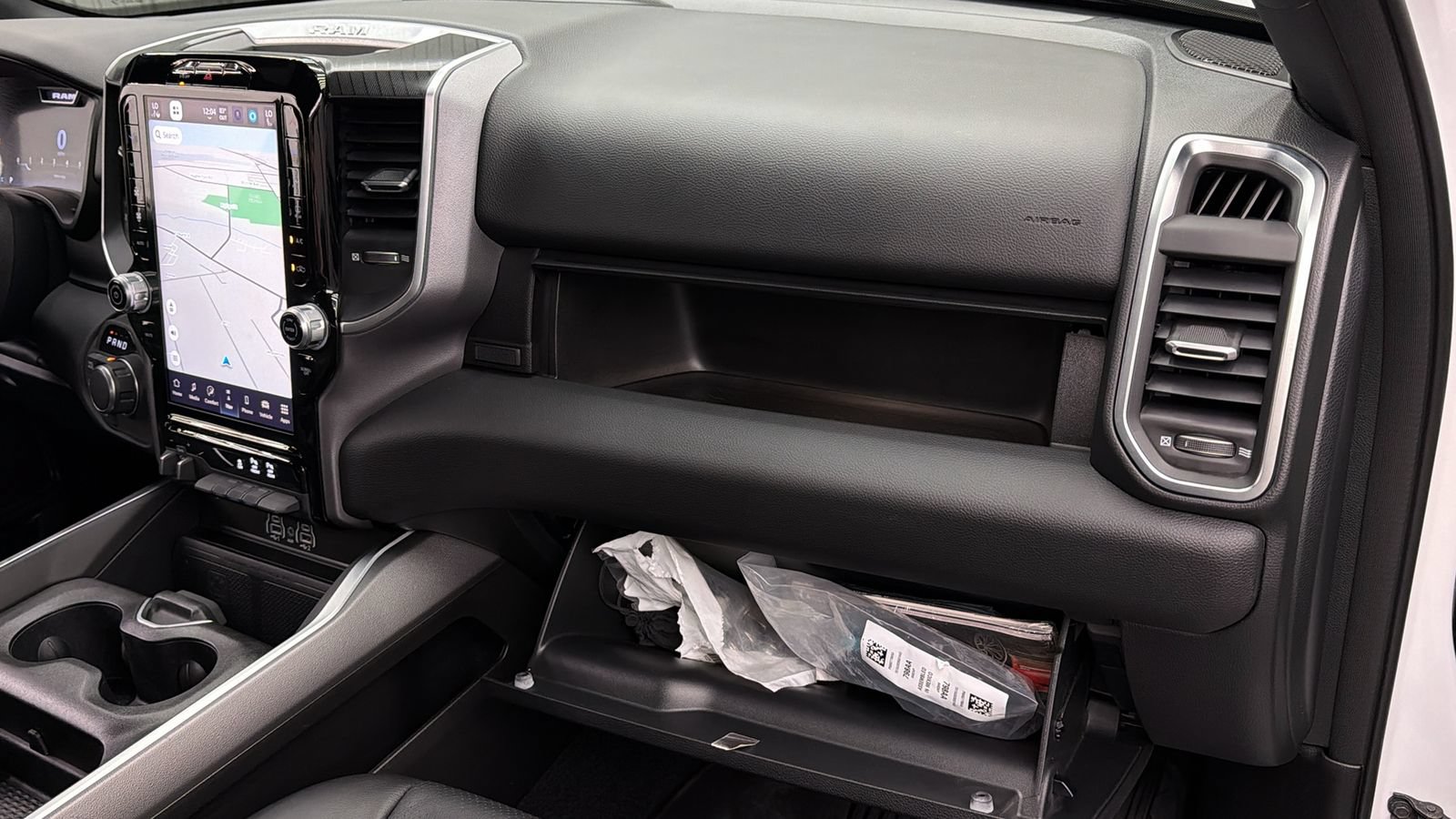 Used 2025 RAM 1500 Big Horn AWD/4WD image 39