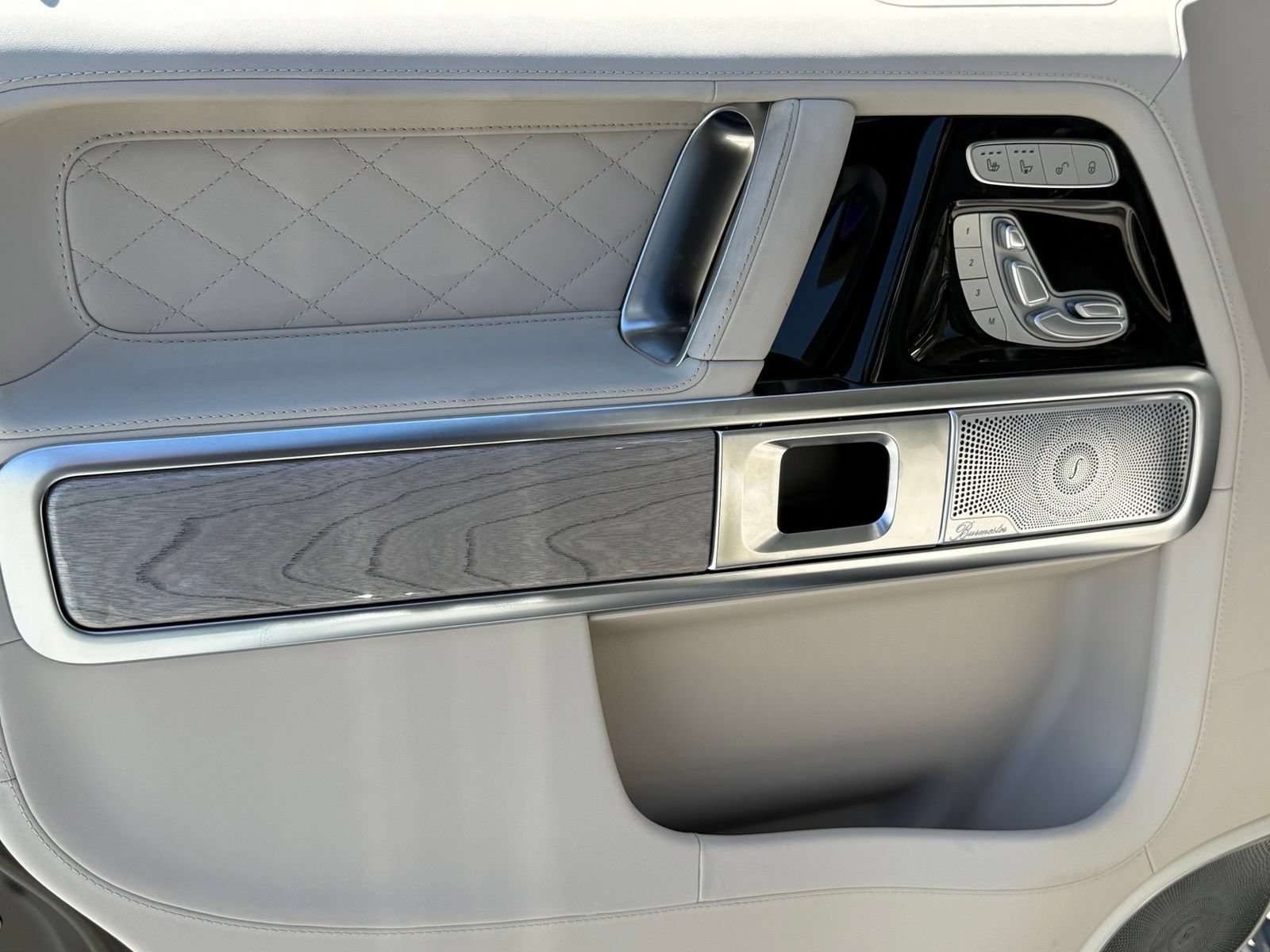 New 2026 Mercedes-Benz G 63 AMG 4MATIC image 15