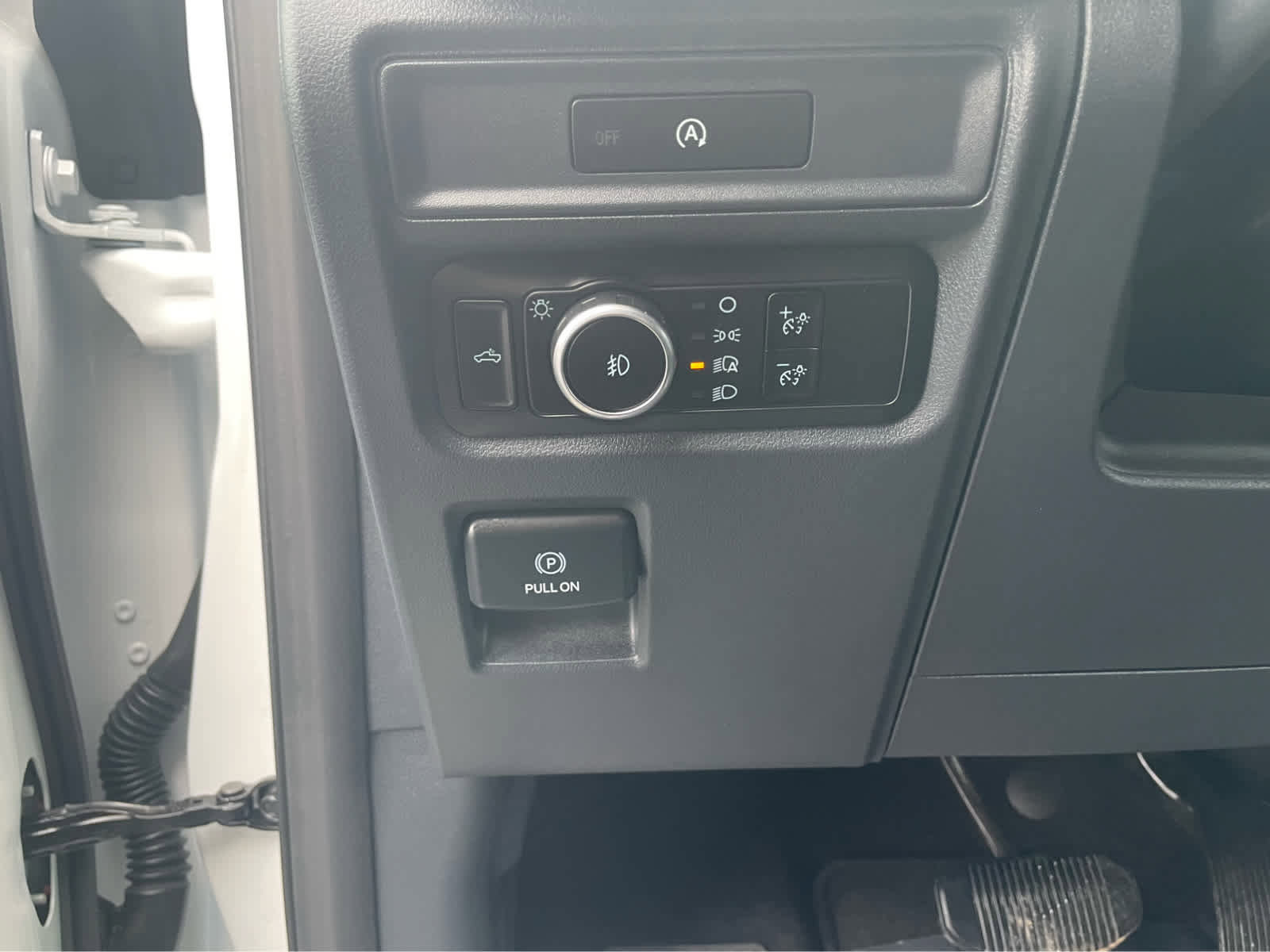 Used 2025 Ford F150 STX w/ Equipment Group 200A image 14