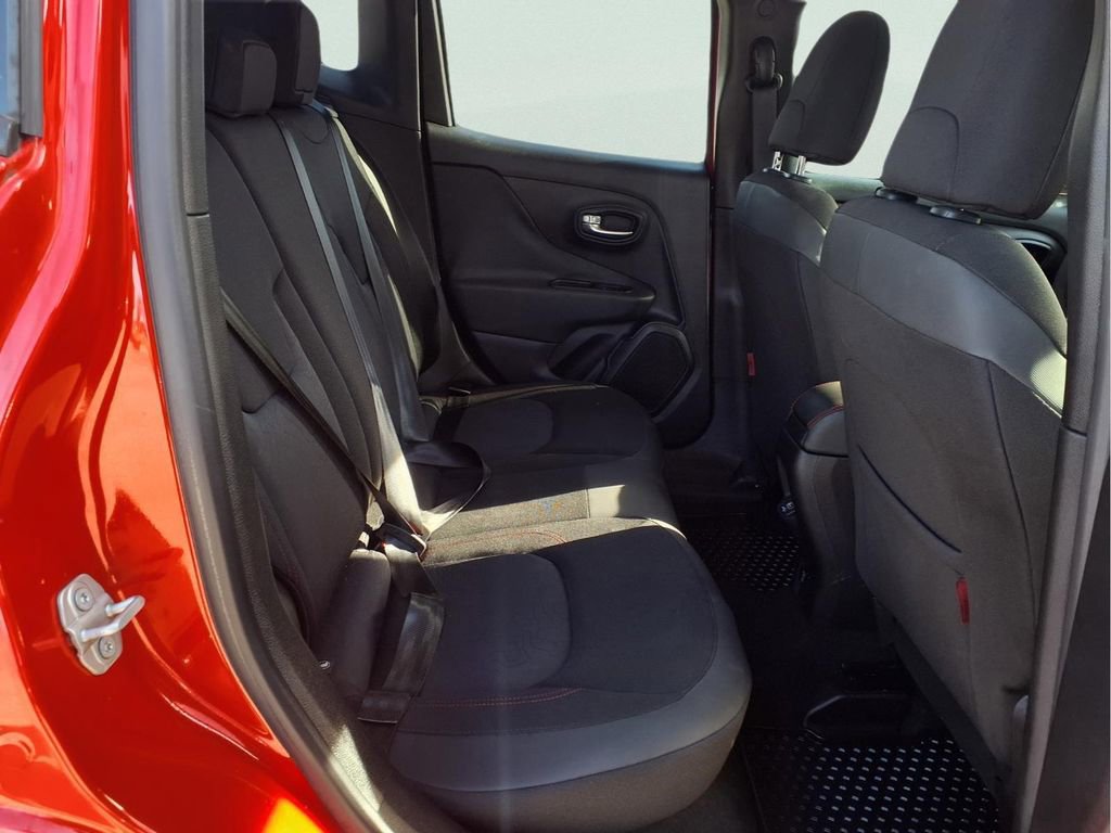 Used 2020 Jeep Renegade Trailhawk image 13