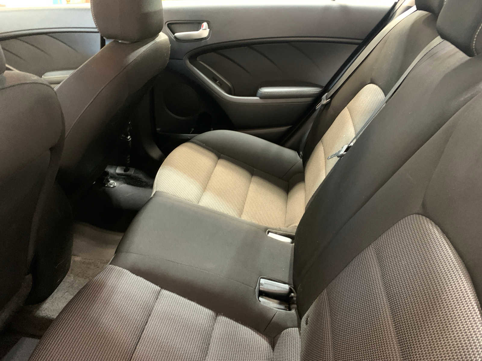 Used 2018 Kia Forte LX image 5