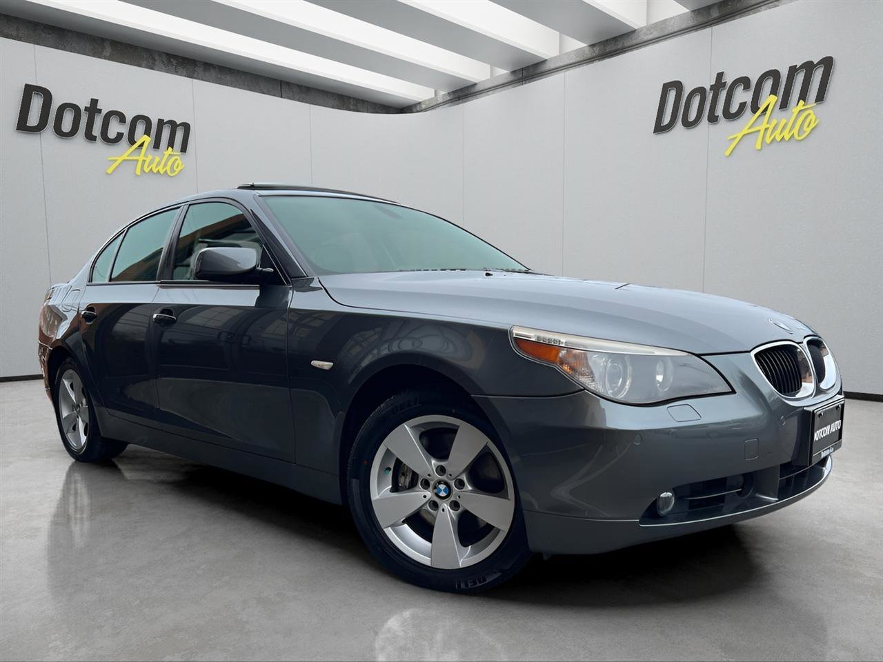 Used 2006 BMW 530xi Sedan image 14