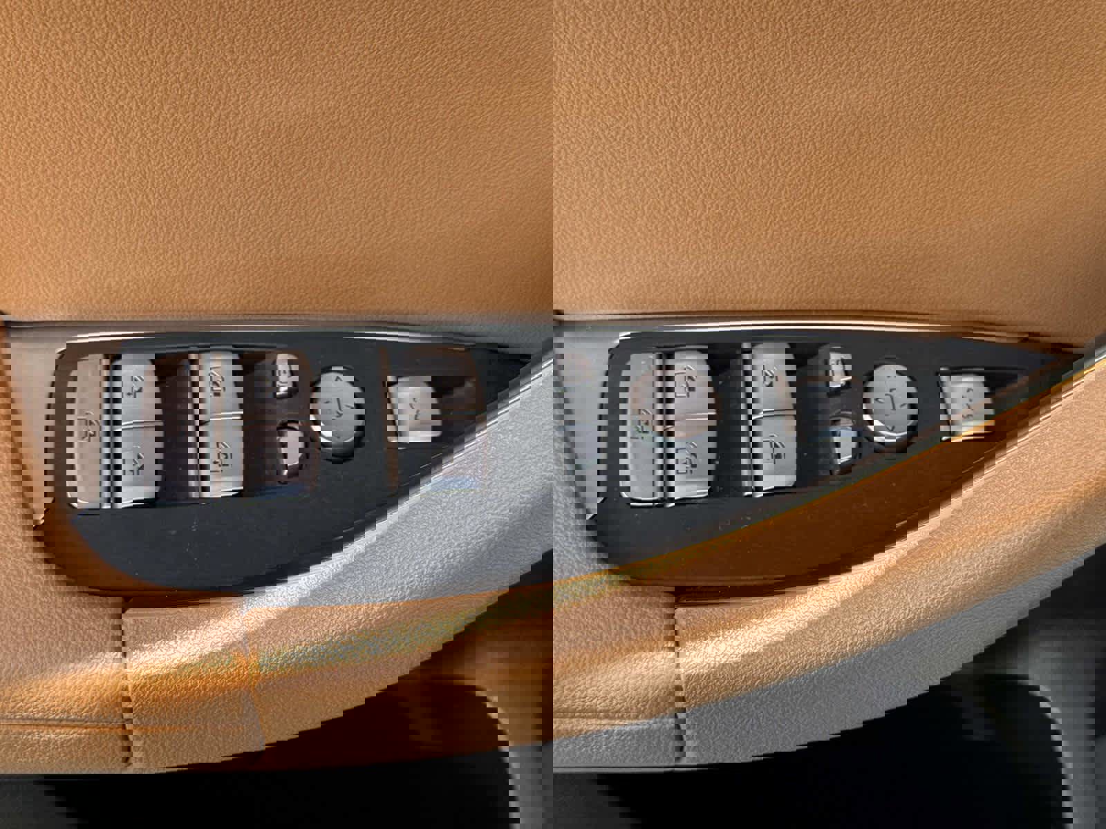 Certified 2023 BMW X4 xDrive30i w/ M Sport Package image 19