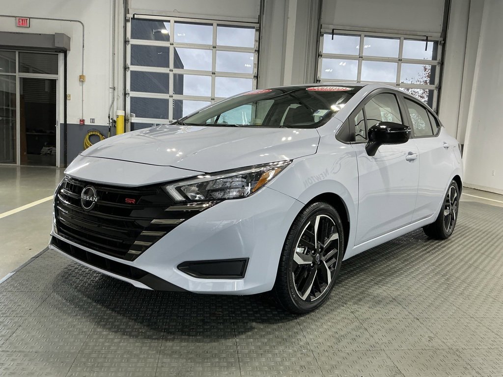 Used 2023 Nissan Versa SR w/ Trunk Package image 2