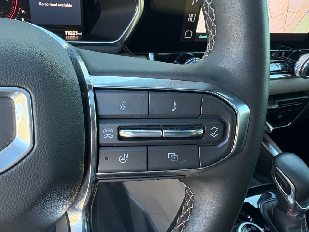 Certified 2024 GMC Canyon Denali image 22