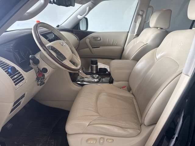 Used 2011 INFINITI QX56 4WD w/ Deluxe Touring Pkg image 17