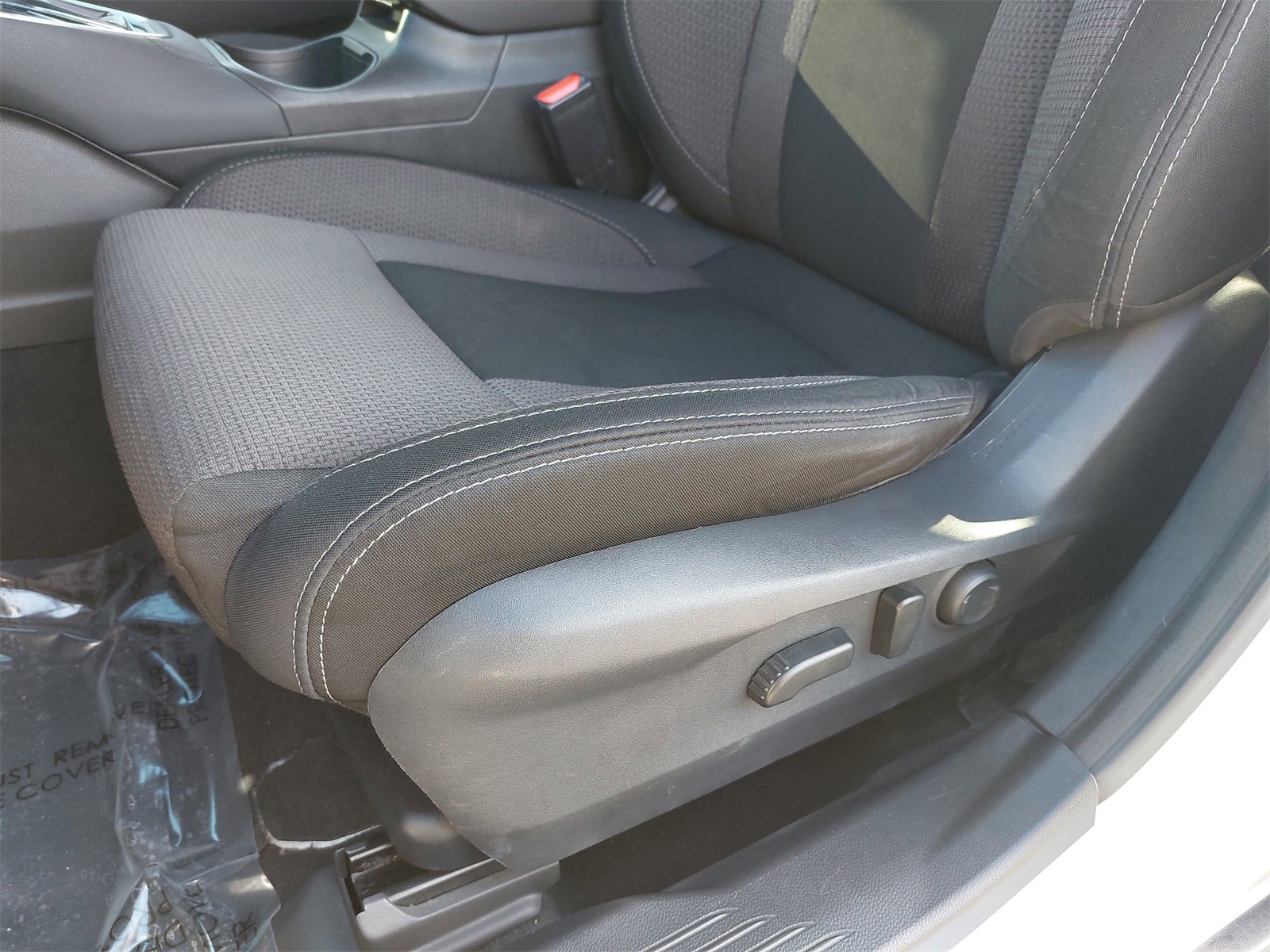 Used 2020 Subaru Outback Premium image 28