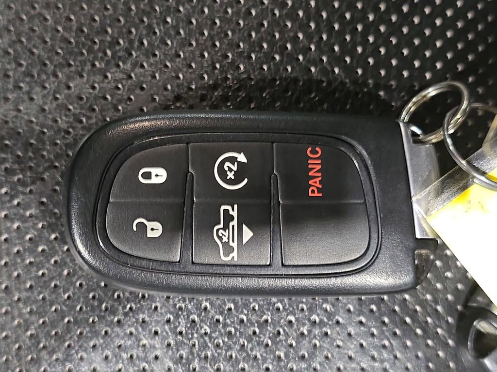 Used 2015 RAM 1500 Laramie w/ Convenience Group image 35