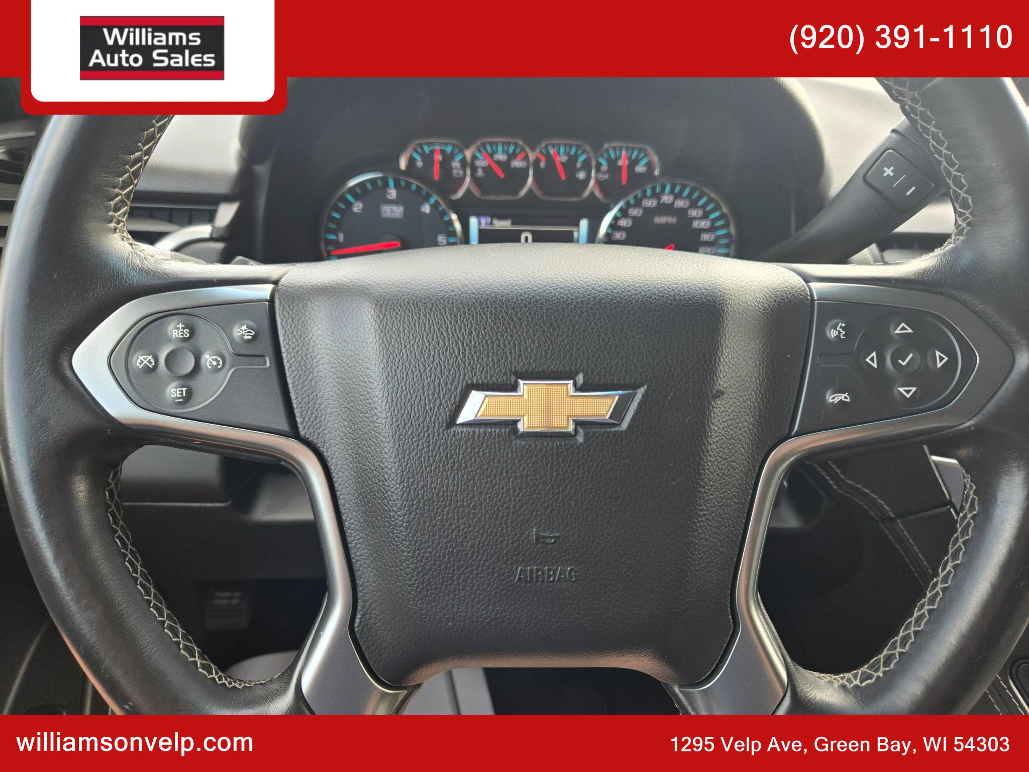 Used 2018 Chevrolet Suburban LT image 24