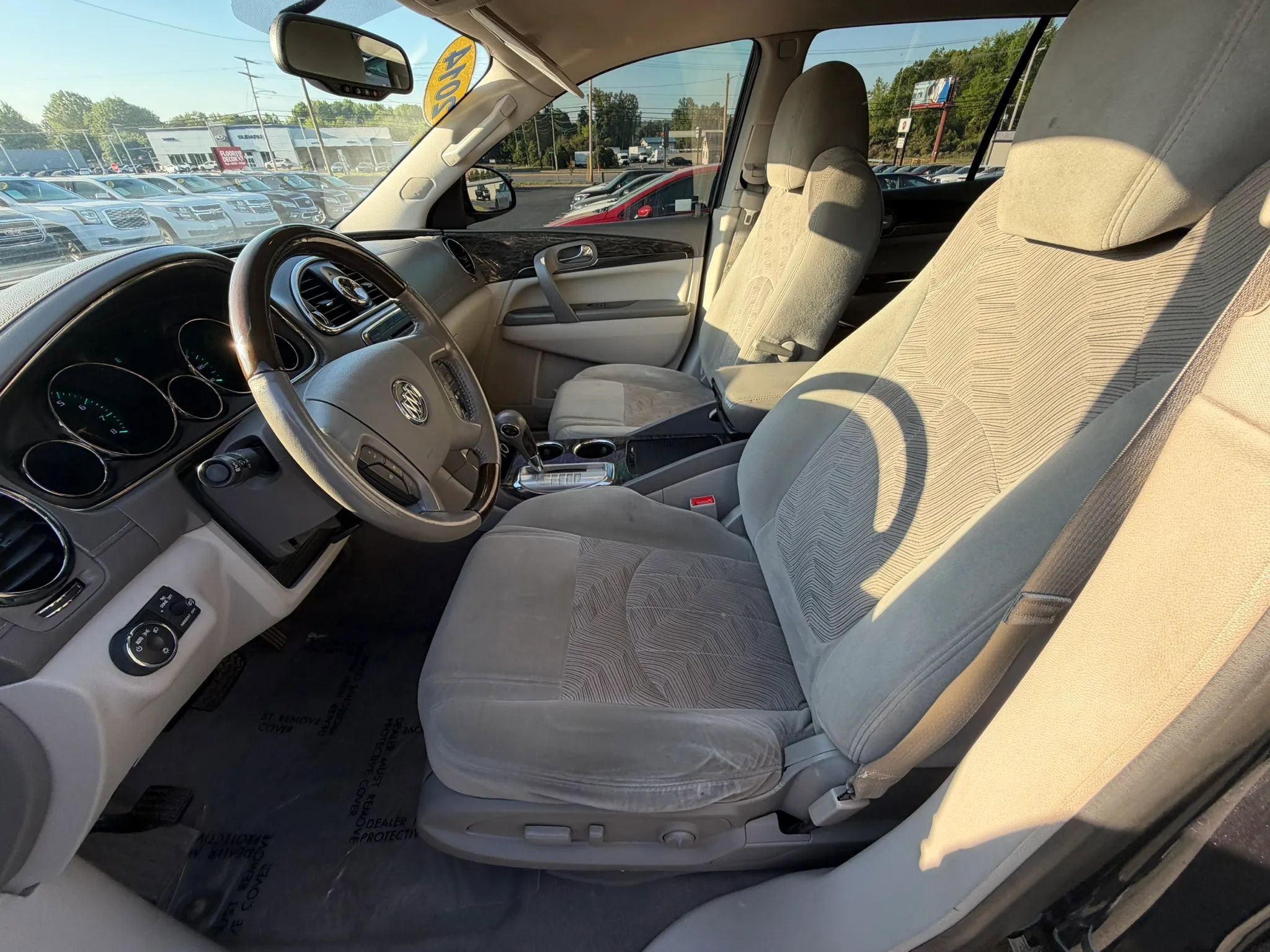 Used 2014 Buick Enclave Convenience FWD image 25