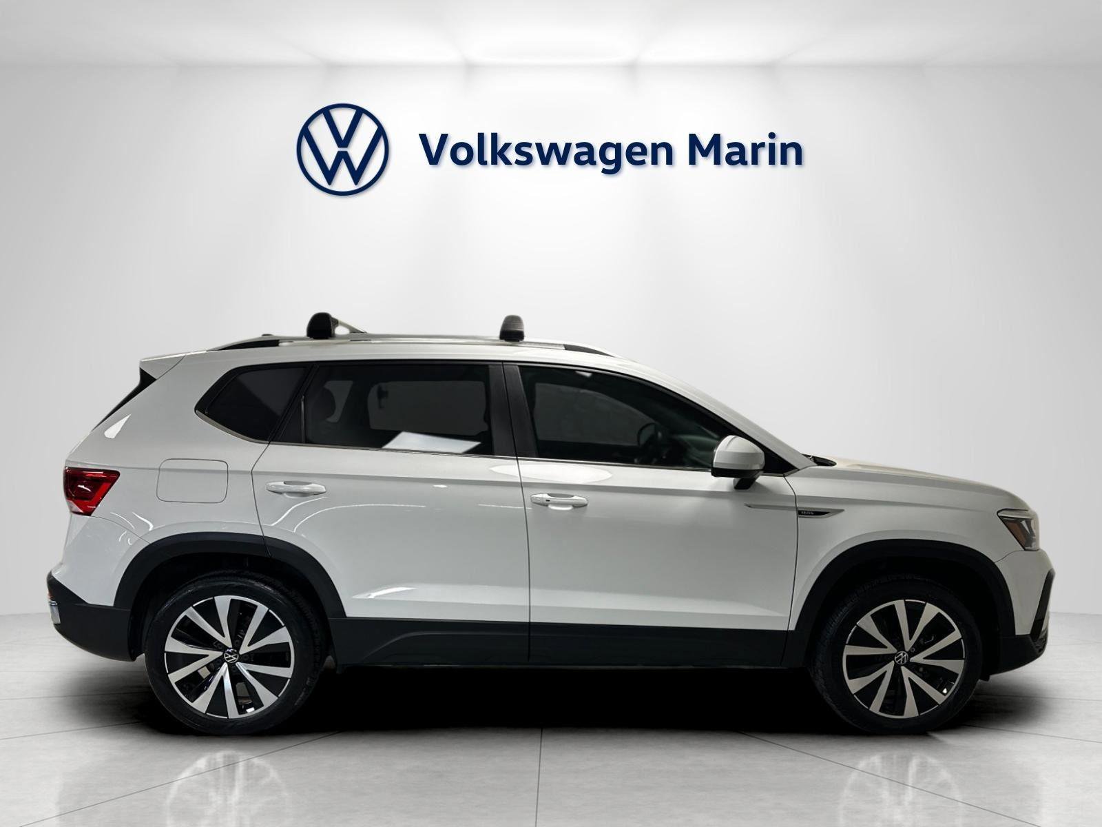 Used 2023 Volkswagen Taos SE FWD image 6