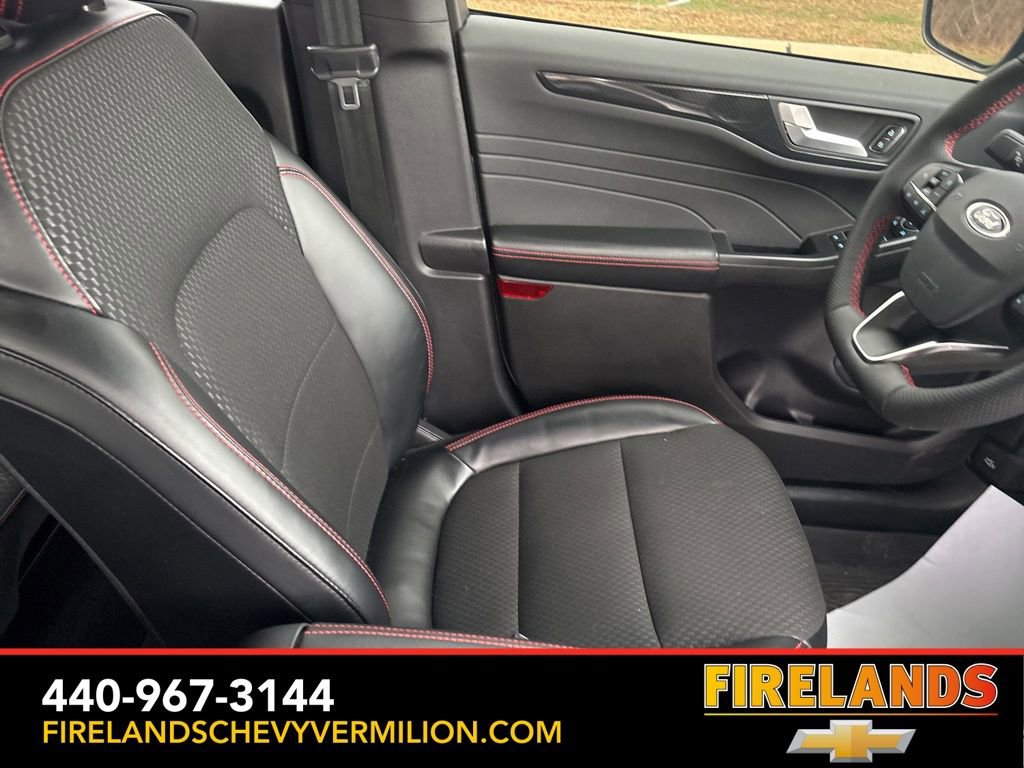Used 2023 Ford Escape ST-Line w/ Tech Pack #1 image 30