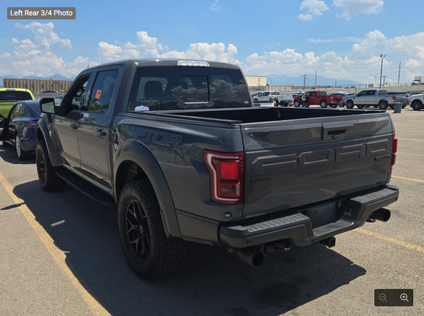 Used 2018 Ford F150 Raptor w/ Equipment Group 802A Luxury AWD/4WD image 3