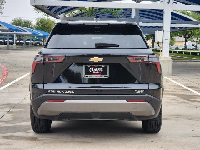 Used 2025 Chevrolet Equinox LT w/ Safety and Technology Package image 13