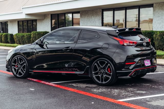 Used 2020 Hyundai Veloster N w/ Performance Package FWD image 3