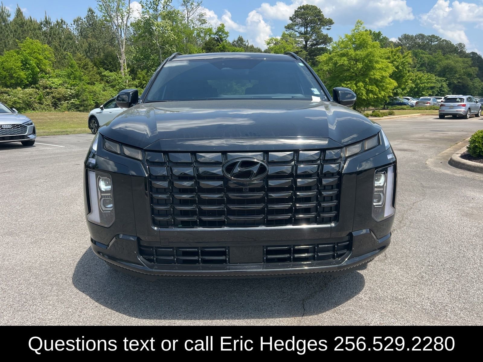 Used 2025 Hyundai Palisade Calligraphy AWD/4WD image 2